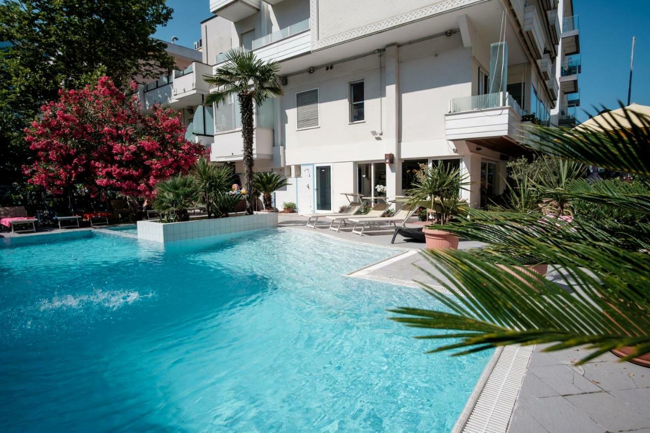 Si Rimini Hotel Exterior foto